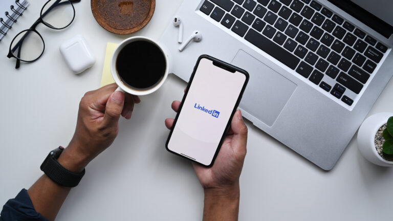 7 LinkedIn Profile Tips for Dietitians: how to Network & Land jobs